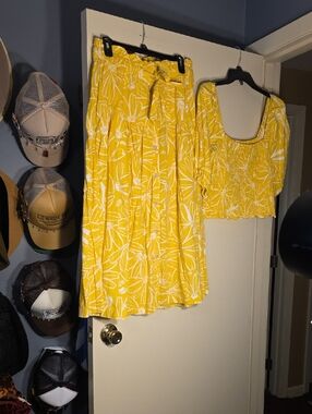 Universal Thread Yellow Floral Midi Skirt and Crop Top Set *NWOT Skirt*
